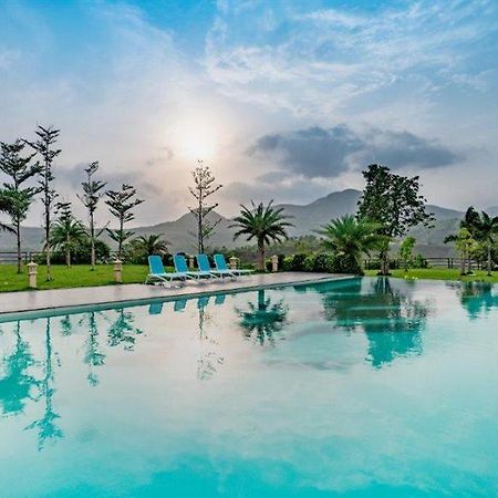 The Forest Club Resort Karjat Eksteriør bilde
